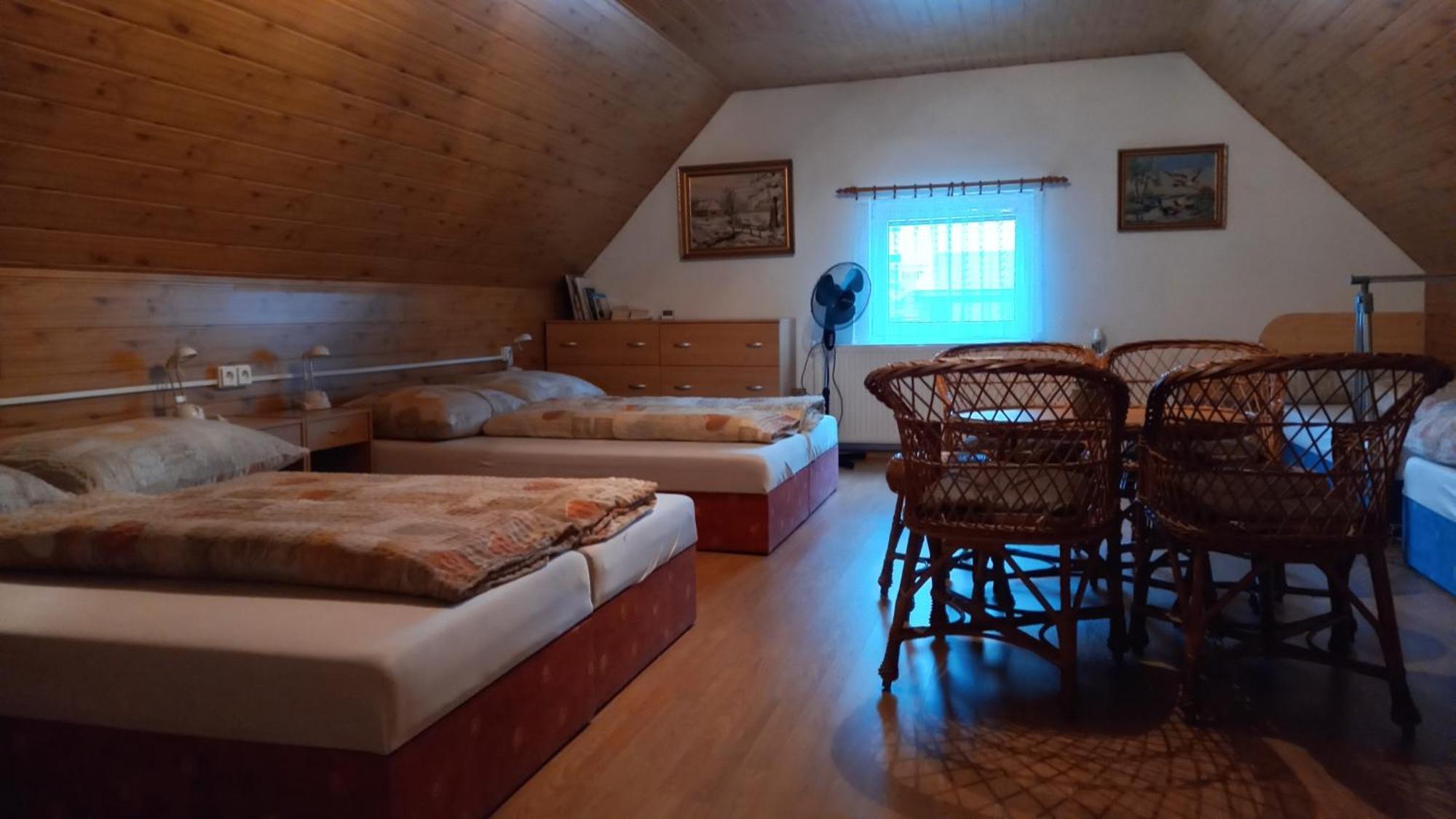 Hostal Privát Ján Vychodna Exterior foto